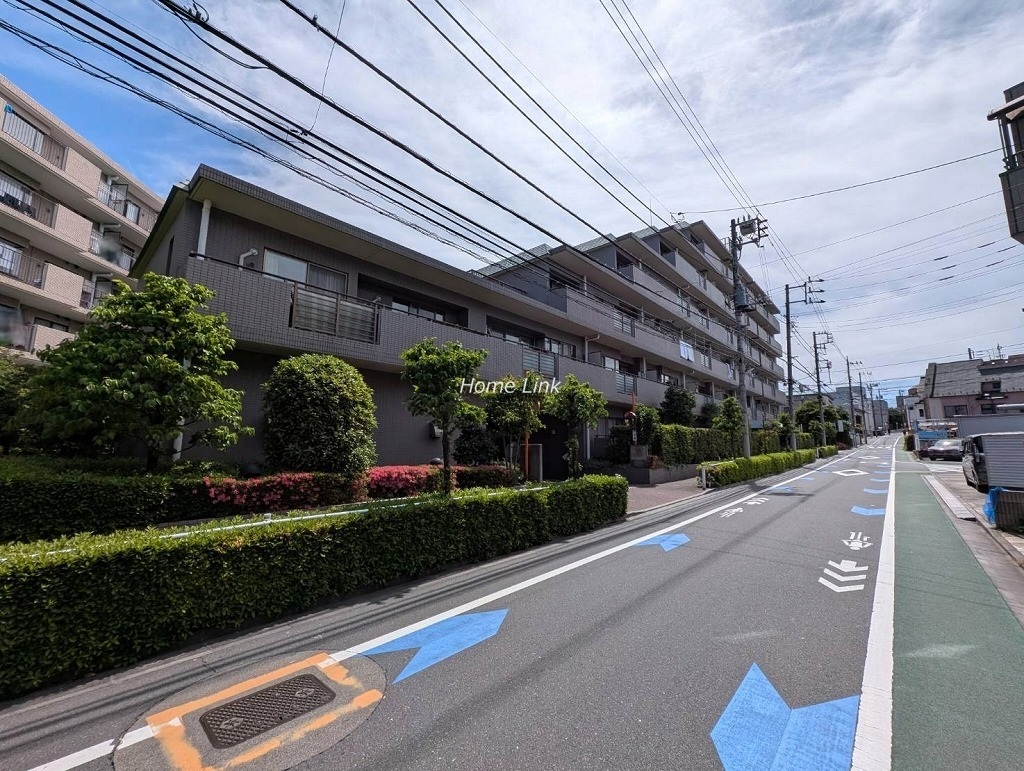 コスモ小竹向原　南西側からの外観